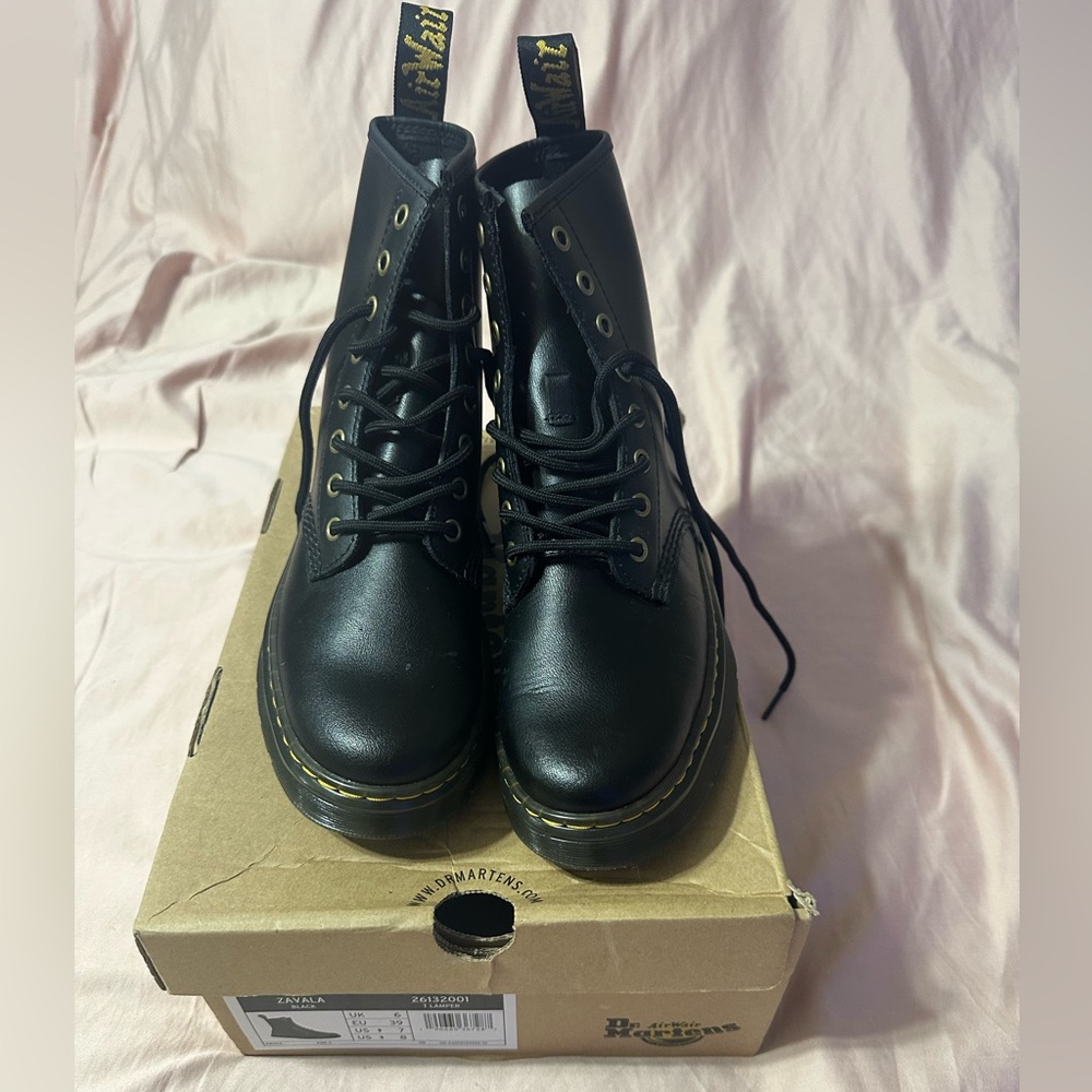 DR MARTENS AIRWAIT ZAVALA BOOTS
